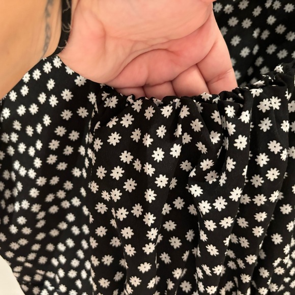 Cute midi dress in black floral pattern Size L - Picture 3 of 3